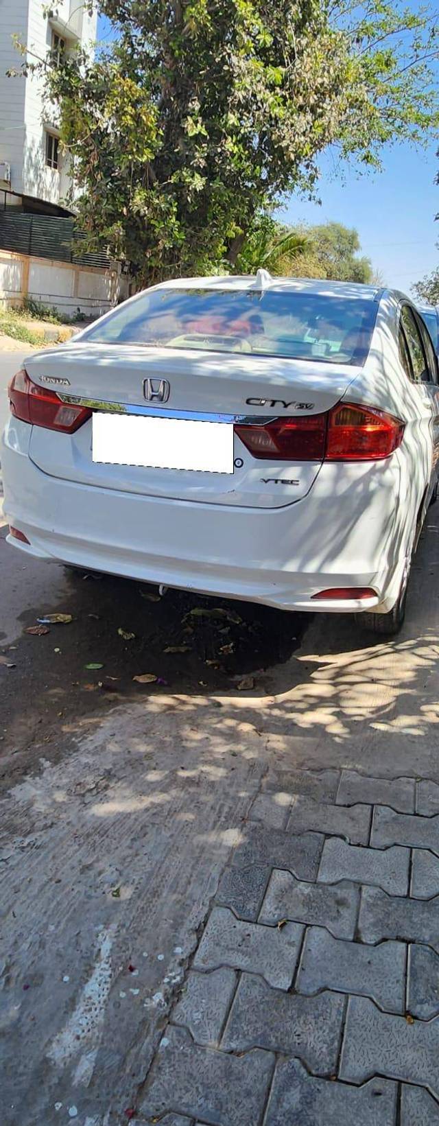 https://images10.gaadi.com/usedcar_image/4401430/original/7ac532904e8f2e1c3d8c3d84dce802e2.jpg?imwidth=6400