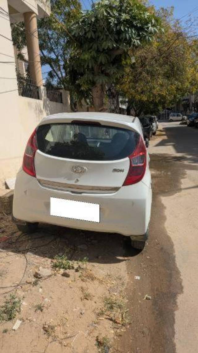 https://images10.gaadi.com/usedcar_image/4401448/original/6528153180136093dbe5b480c0ab3071.jpg?imwidth=6402