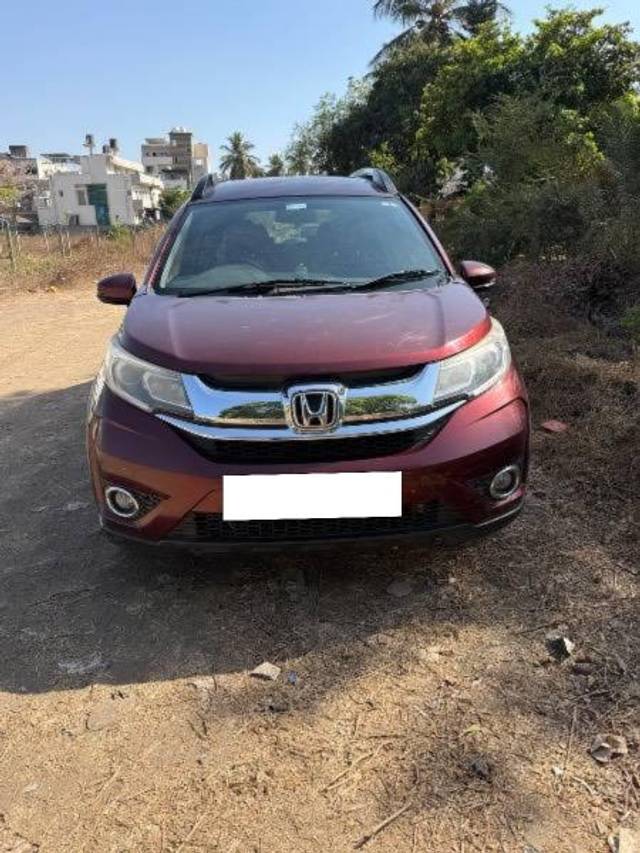 https://images10.gaadi.com/usedcar_image/4401525/original/processed_84eb35cc-6287-44a2-b799-283ae872b75a.jpeg?imwidth=6400