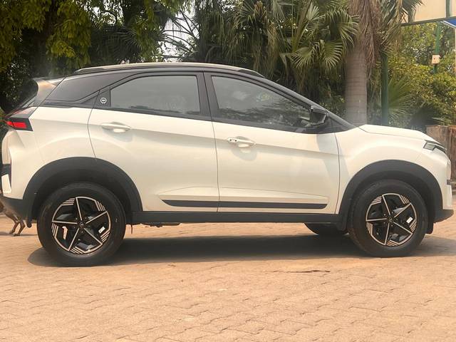 https://images10.gaadi.com/usedcar_image/4401600/original/5046dd14f66582d86e9490a46389cde6.jpg?imwidth=6401