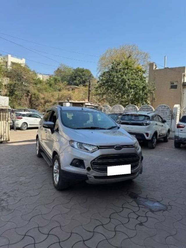 https://images10.gaadi.com/usedcar_image/4401621/original/processed_0891749f-f1f6-44cd-8a7d-5eba1663270f.jpeg?imwidth=6400