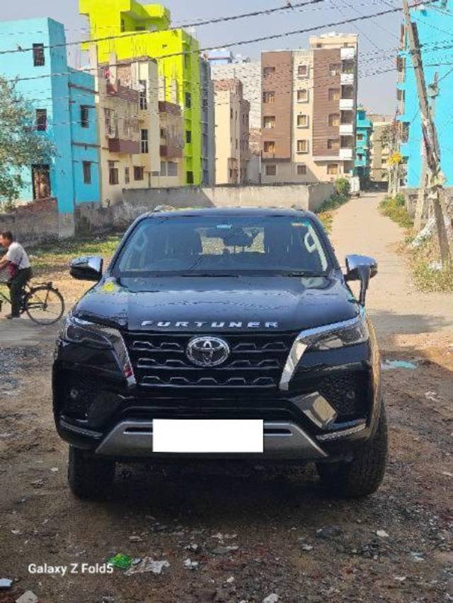 https://images10.gaadi.com/usedcar_image/4401698/original/processed_11a141e1-e49f-43d2-9eee-c750c3fb302c.jpg?imwidth=6400