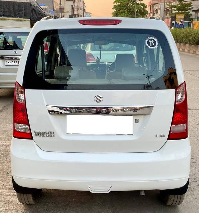 https://images10.gaadi.com/usedcar_image/4401772/original/processed_63e3a13da354528059d38c75c2ba8b16.jpg?imwidth=6402