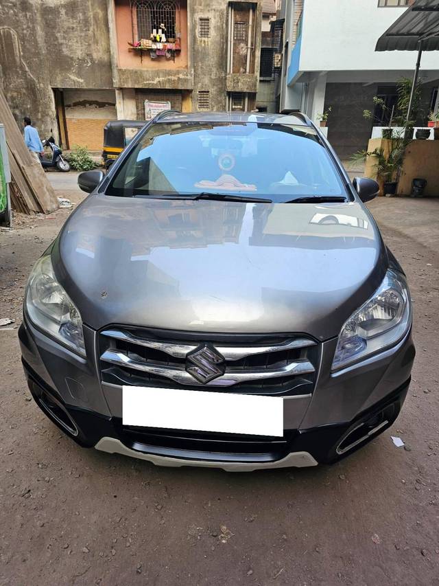 https://images10.gaadi.com/usedcar_image/4401810/original/processed_3edede30b659cc2bfb3614ed303b7437.jpg?imwidth=6402