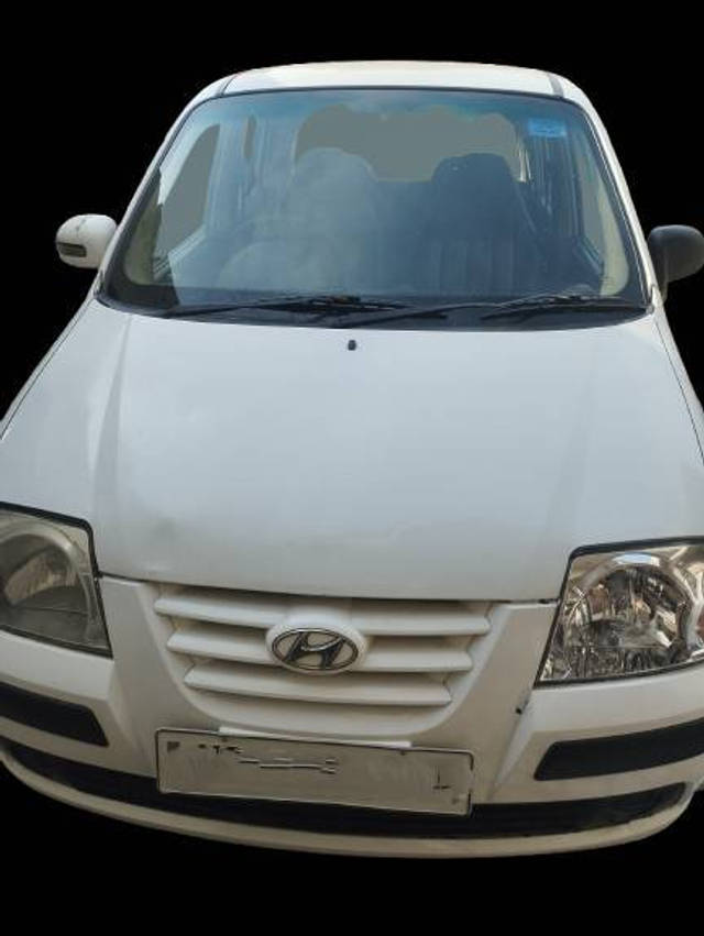 https://images10.gaadi.com/usedcar_image/4401816/original/processed_d8a128a9-7b6e-4004-af3e-121fec6a110e.png?imwidth=6400