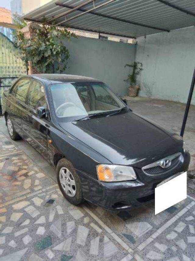 https://images10.gaadi.com/usedcar_image/4401819/original/dcc30ac690210c0c391ea83781e27ee8.jpg?imwidth=6402