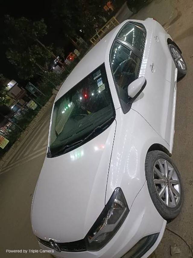 https://images10.gaadi.com/usedcar_image/4401831/original/4fa1b3a658393437685566f1c3097ae5.jpg?imwidth=6402