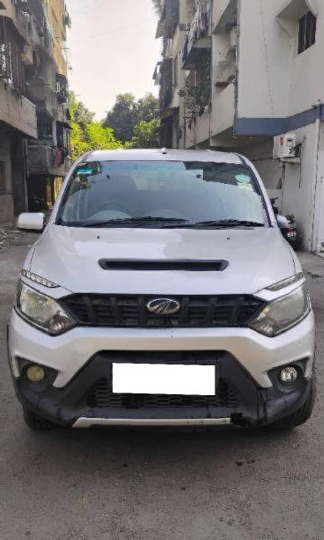 https://images10.gaadi.com/usedcar_image/4401886/original/processed_08c5a93e-bc46-4925-a1d0-6128a8df66fe.jpg?imwidth=6400