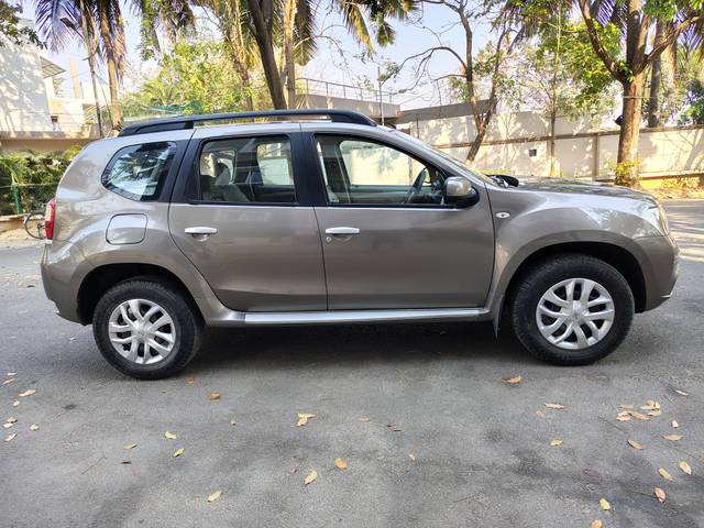 https://images10.gaadi.com/usedcar_image/4401900/original/eb3026f355f4708978bc33a28c8295da.jpg?imwidth=6401