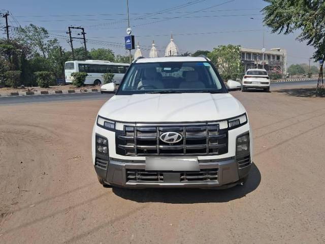 https://images10.gaadi.com/usedcar_image/4402001/original/processed_befce5c5-877b-4a22-b076-fc0af5781d1c.jpg?imwidth=6400