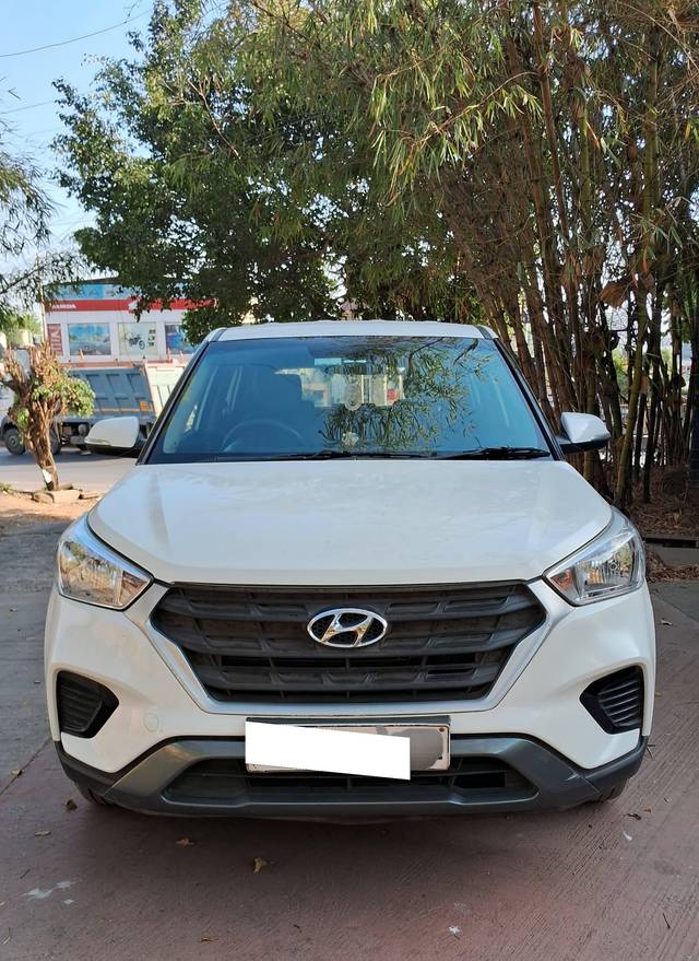 https://images10.gaadi.com/usedcar_image/4402096/original/processed_e89bd1e6b2b08f0bbb30063dfcc5c9d3.jpg?imwidth=6400