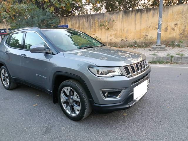 https://images10.gaadi.com/usedcar_image/4402179/original/processed_58181eb3284502ba0f2fc7ce15831456.jpg?imwidth=6400