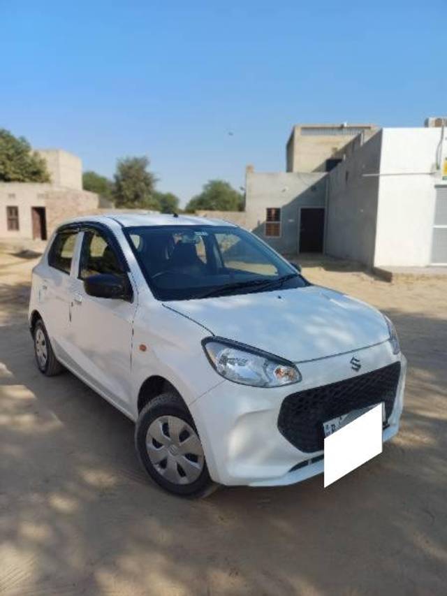 https://images10.gaadi.com/usedcar_image/4402287/original/processed_d8534b14-ab92-4b58-b355-352c91b9ae2f.jpg?imwidth=6400