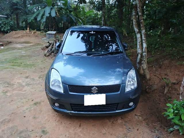 https://images10.gaadi.com/usedcar_image/4402296/original/processed_3aaf6514-b9bc-4ec8-b977-fdf602de9f6b.jpg?imwidth=6400