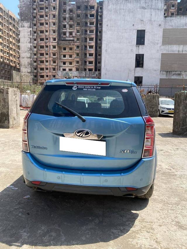 https://images10.gaadi.com/usedcar_image/4402394/original/processed_bb35dbe68817269d0d3ea182acd98751.jpg?imwidth=6401