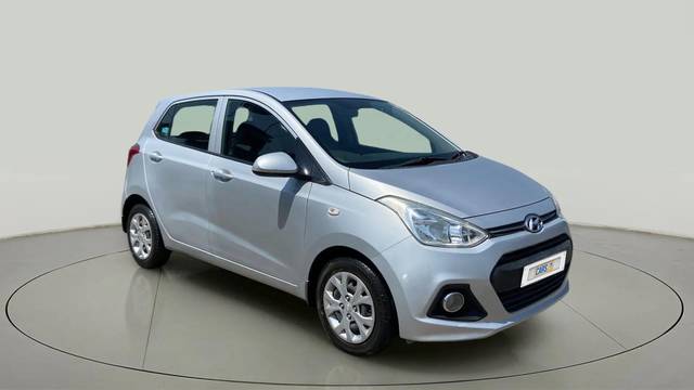 https://images10.gaadi.com/usedcar_image/4402522/original/994bffe764b41b1c8a9e14bb8384e9cd.jpg?imwidth=6400