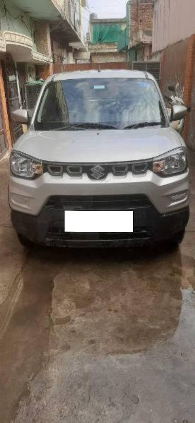 https://images10.gaadi.com/usedcar_image/4402754/original/processed_e897dedd-c688-43ae-abdf-22b0d2db5567.jpeg?imwidth=6400