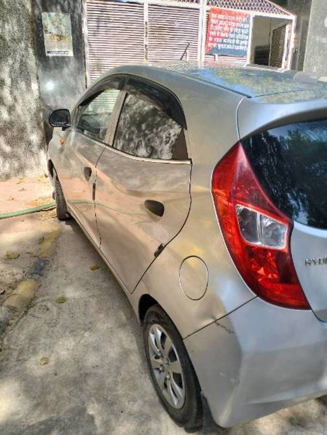 https://images10.gaadi.com/usedcar_image/4402790/original/7d7f7dd0a36799c2fb25699ad15476ba.jpg?imwidth=6402