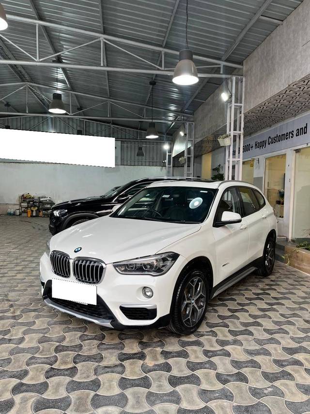 https://images10.gaadi.com/usedcar_image/4402831/original/processed_e91a003255086c80b55d1677208df6b8.jpg?imwidth=6400