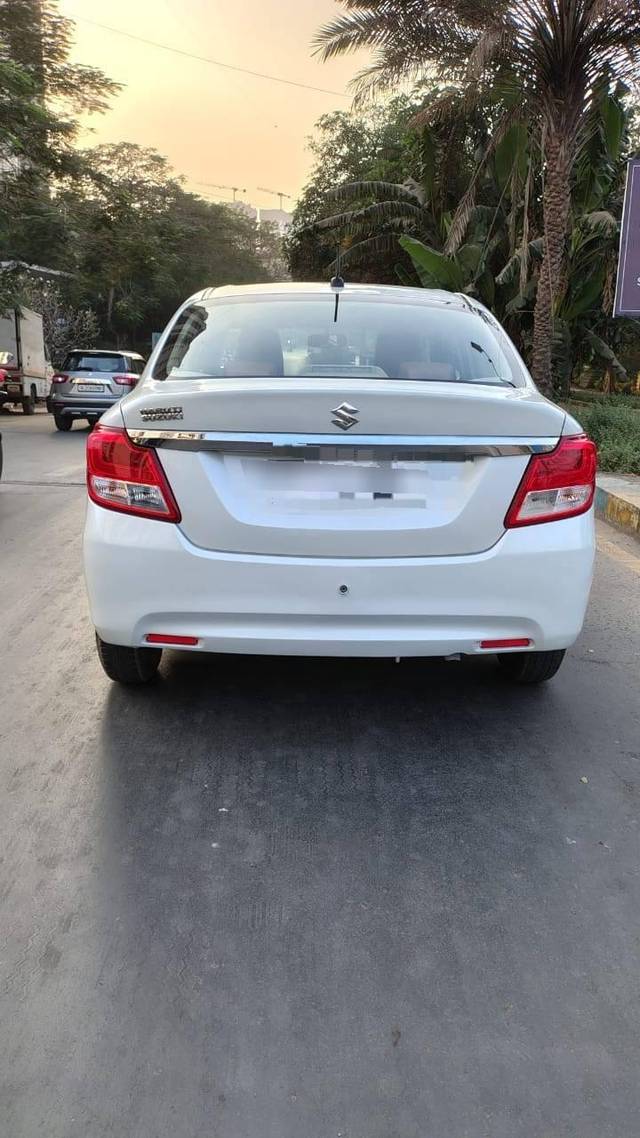 https://images10.gaadi.com/usedcar_image/4402894/original/processed_94d991251550a40ba0886d6e7bc54918.jpg?imwidth=6401