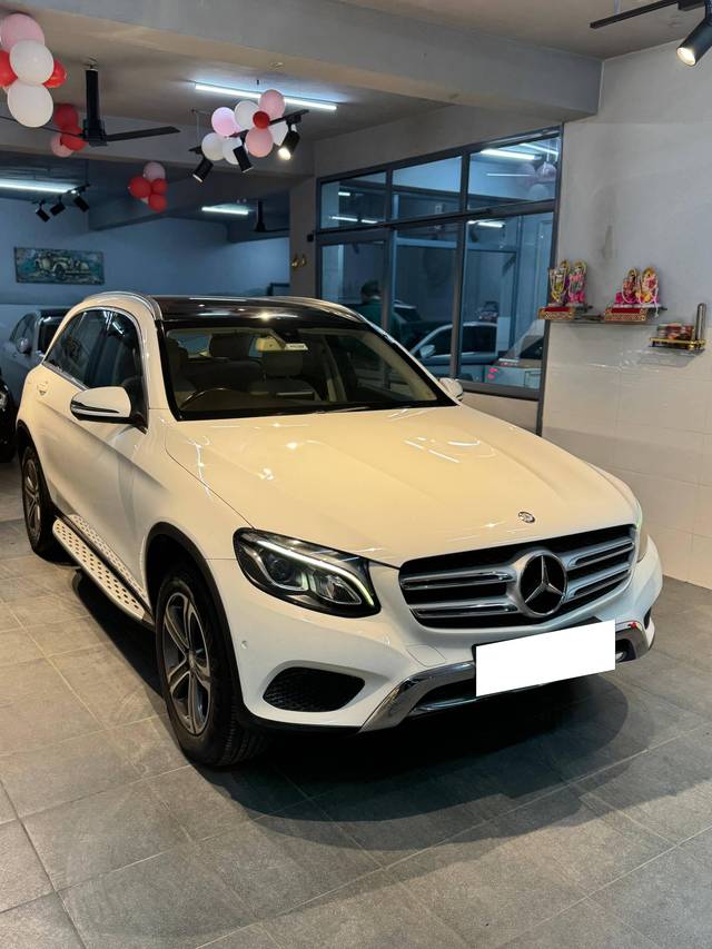 https://images10.gaadi.com/usedcar_image/4402958/original/processed_f453632f52653d326fb9b1f63270881a.jpg?imwidth=6400