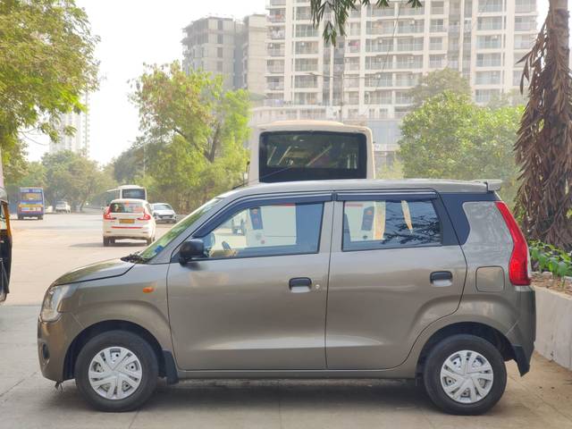 https://images10.gaadi.com/usedcar_image/4402983/original/fc3d654303418813ce31f86916a52cb7.jpg?imwidth=6402