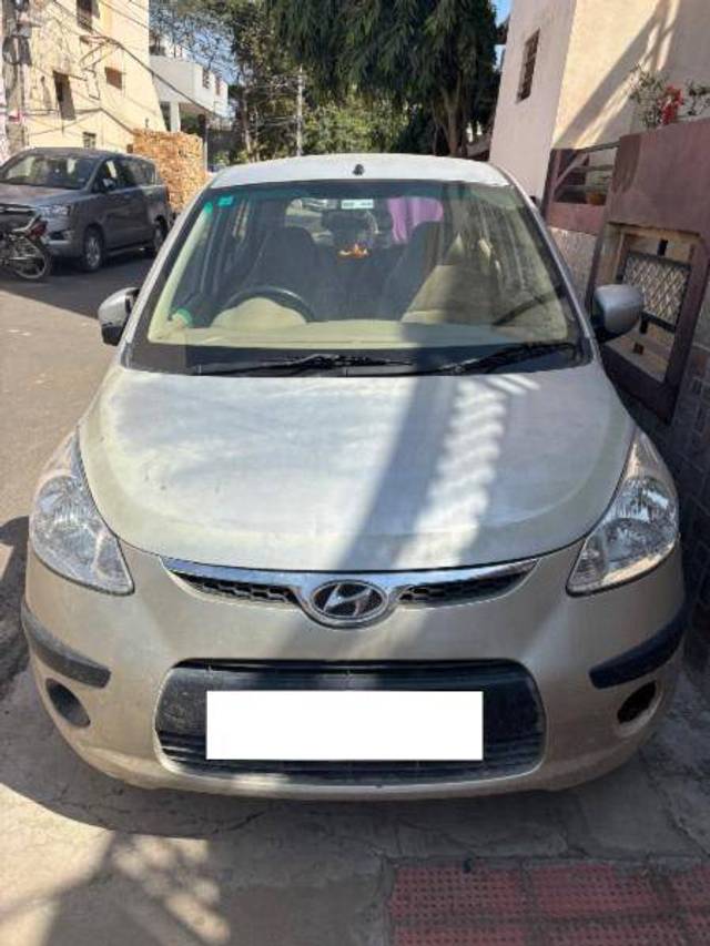 https://images10.gaadi.com/usedcar_image/4403000/original/750bd992acae45b4548ac79f99b451ae.jpeg?imwidth=6401