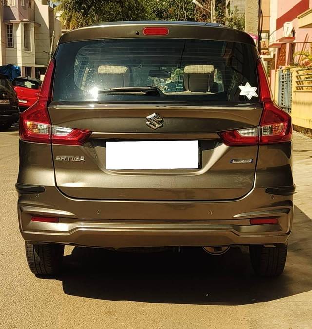 https://images10.gaadi.com/usedcar_image/4403011/original/processed_692ca5e32e85accdfd02b18e796a0d60.jpg?imwidth=6402