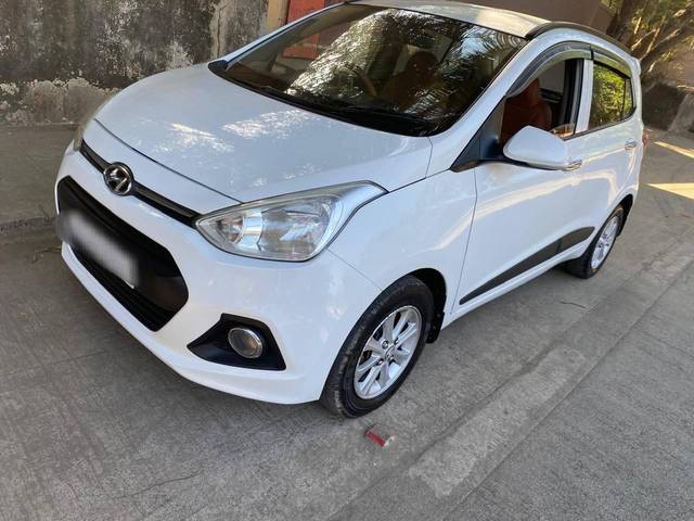 https://images10.gaadi.com/usedcar_image/4403050/original/processed_469b3a5276a8d25820f48fa109a91269.jpg?imwidth=6402