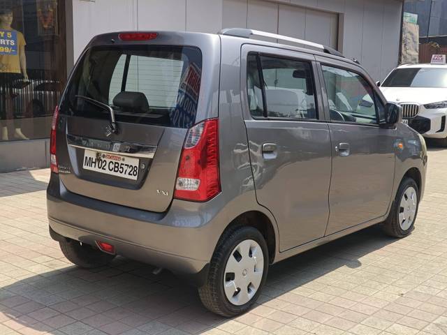 https://images10.gaadi.com/usedcar_image/4403067/original/processed_364265e523b367cb0bc353f136d33b60.jpg?imwidth=6400