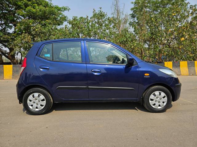 https://images10.gaadi.com/usedcar_image/4403097/original/processed_c5ed5eca67de8958a80d56f22c0a87ee.jpg?imwidth=6402