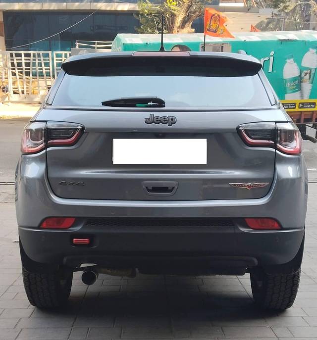 https://images10.gaadi.com/usedcar_image/4403114/original/processed_20a344e079e9d74bb3adb9b924182908.jpeg?imwidth=6402