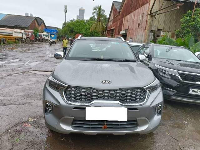 https://images10.gaadi.com/usedcar_image/4403145/original/baf5581f28b5ac653b97c709d5174ef1.jpg?imwidth=6400