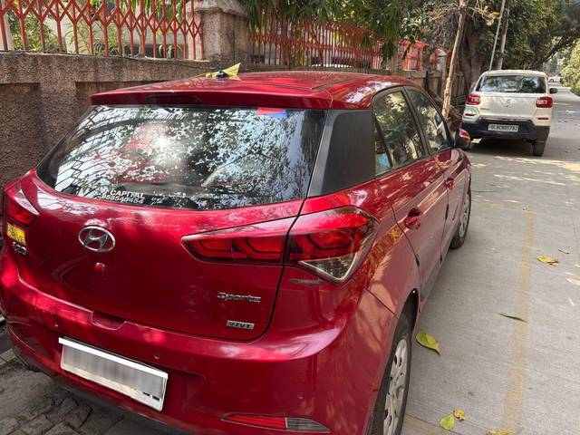 https://images10.gaadi.com/usedcar_image/4403148/original/8f4f0597b5361c1e826f56eb34737f41.jpg?imwidth=6401