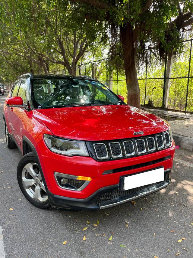 https://images10.gaadi.com/usedcar_image/4403200/original/processed_aec8e2ac07b840085912670ad399b0e4.jpg?imwidth=6402