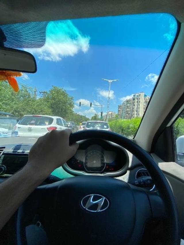 https://images10.gaadi.com/usedcar_image/4403203/original/cebebfa70b25628f29c6cccdd6f295c1.jpeg?imwidth=6401