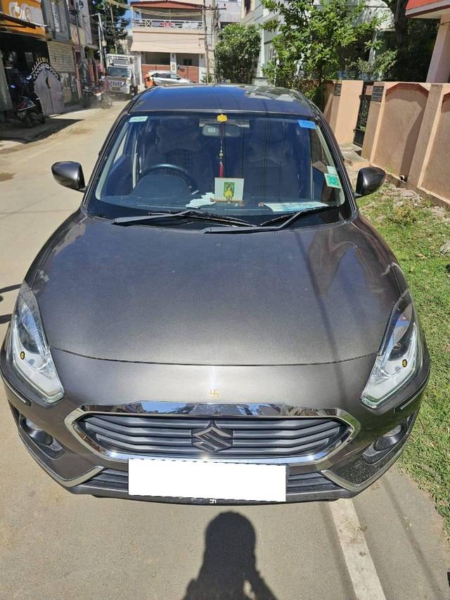 https://images10.gaadi.com/usedcar_image/4403211/original/processed_389ebe9a5ff09118b365d759843a195d.jpg?imwidth=6400