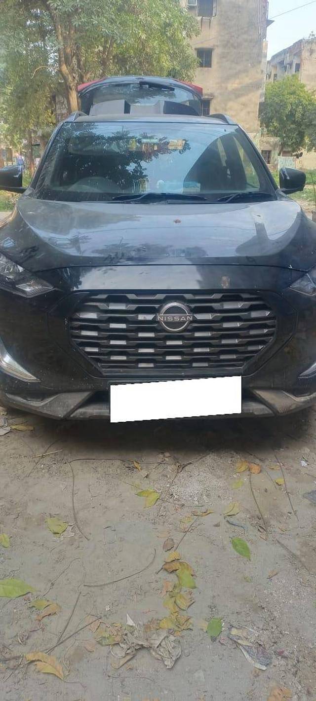 https://images10.gaadi.com/usedcar_image/4403269/original/b89cfbc54902486946d76a9db7129939.jpg?imwidth=6401