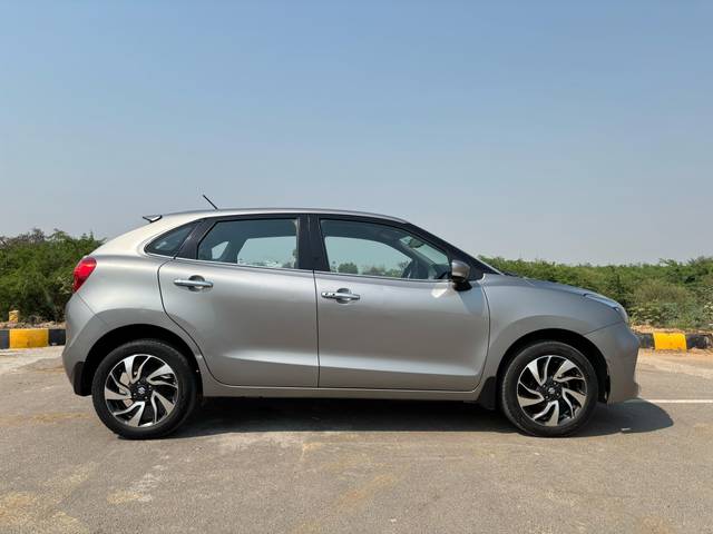 https://images10.gaadi.com/usedcar_image/4403366/original/processed_34b57495d5215195ed9440ada427ac37.jpg?imwidth=6401