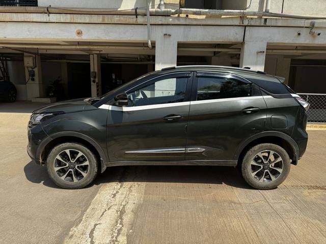 https://images10.gaadi.com/usedcar_image/4403374/original/39827aa4074920a07a81c5581254661c.jpg?imwidth=6401