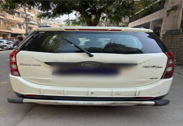 https://images10.gaadi.com/usedcar_image/4403396/original/670d21fc1ef27687885912eed1e81d62.jpg?imwidth=6400