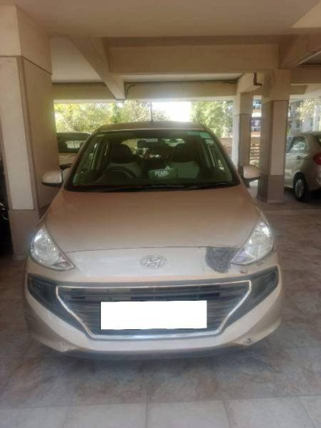 https://images10.gaadi.com/usedcar_image/4403516/original/4999ee24bc4017db84d8d11c962064a3.jpg?imwidth=6401