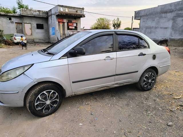 https://images10.gaadi.com/usedcar_image/4403577/original/processed_00811cf0-cce1-4203-90cb-0277433ffc91.jpg?imwidth=6400