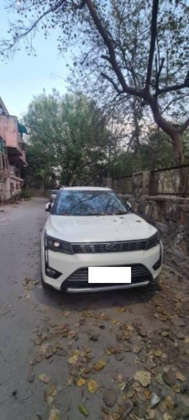 https://images10.gaadi.com/usedcar_image/4403587/original/processed_d408caa7-59d1-4dcf-af4a-0d490dfc34c2.jpg?imwidth=6400