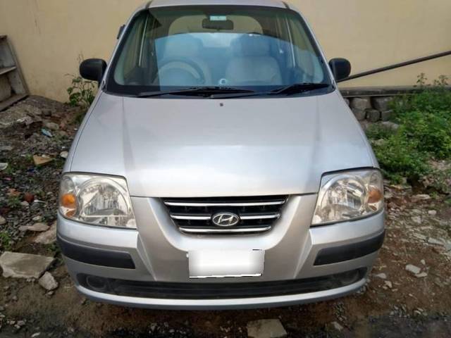 https://images10.gaadi.com/usedcar_image/4403594/original/processed_processed_81d67eb0-b00c-4365-aa0f-097d6bb84b03.jpg?imwidth=6402