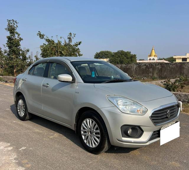 https://images10.gaadi.com/usedcar_image/4403629/original/processed_1c9f6cfcd6b9e1f7b823e16978444881.jpg?imwidth=6400