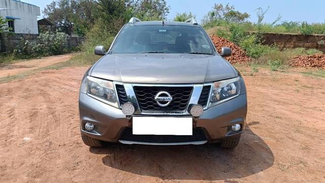 https://images10.gaadi.com/usedcar_image/4403637/original/processed_bcc21969-c2f4-4b49-a30c-f55c42fd6885.jpg?imwidth=6402