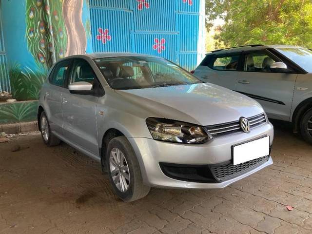 https://images10.gaadi.com/usedcar_image/4403707/original/processed_41276aa3-8290-4007-8b69-3cd7c46e8a80.jpg?imwidth=6400