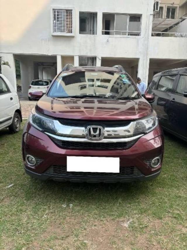 https://images10.gaadi.com/usedcar_image/4403994/original/processed_c87f5fb7-3139-4822-a459-7bae1c5471a9.jpeg?imwidth=6400