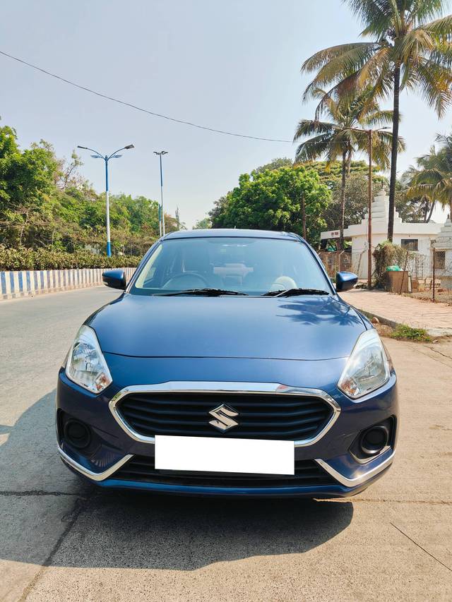 https://images10.gaadi.com/usedcar_image/4404130/original/processed_18cdf4067d9a2bf0eec799b02a1d97cd.jpg?imwidth=6400